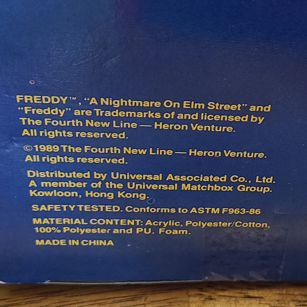 Freddy Krueger 1989 talking doll - Picture 13 of 15